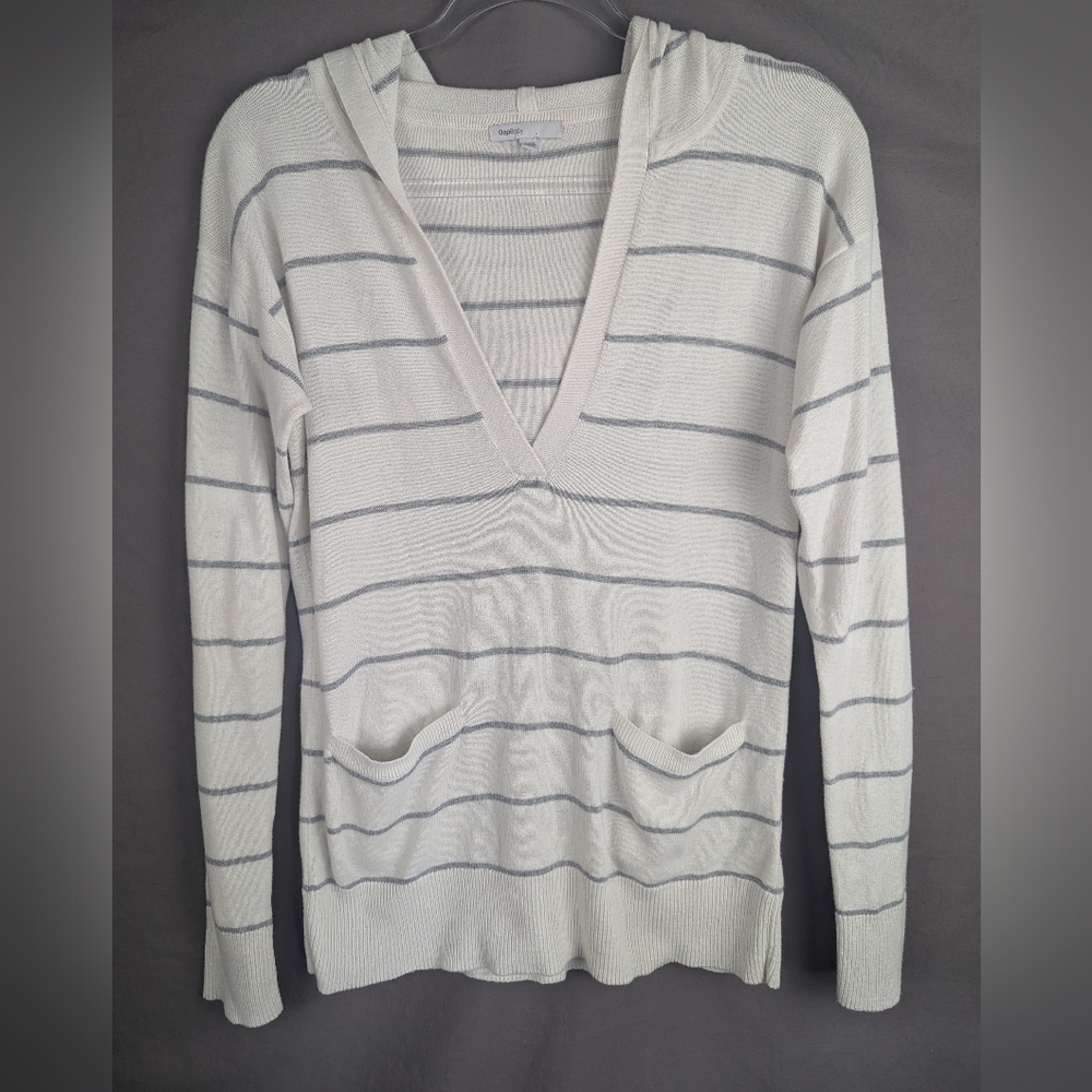 GAP Medium Striped Sweater Hoodie With Pockets Super Condition